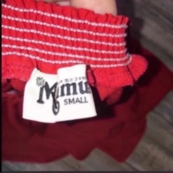 Show Me Your Mumu Red Bungalow Off The Shoulder Flounce Top - Picture 6 of 9